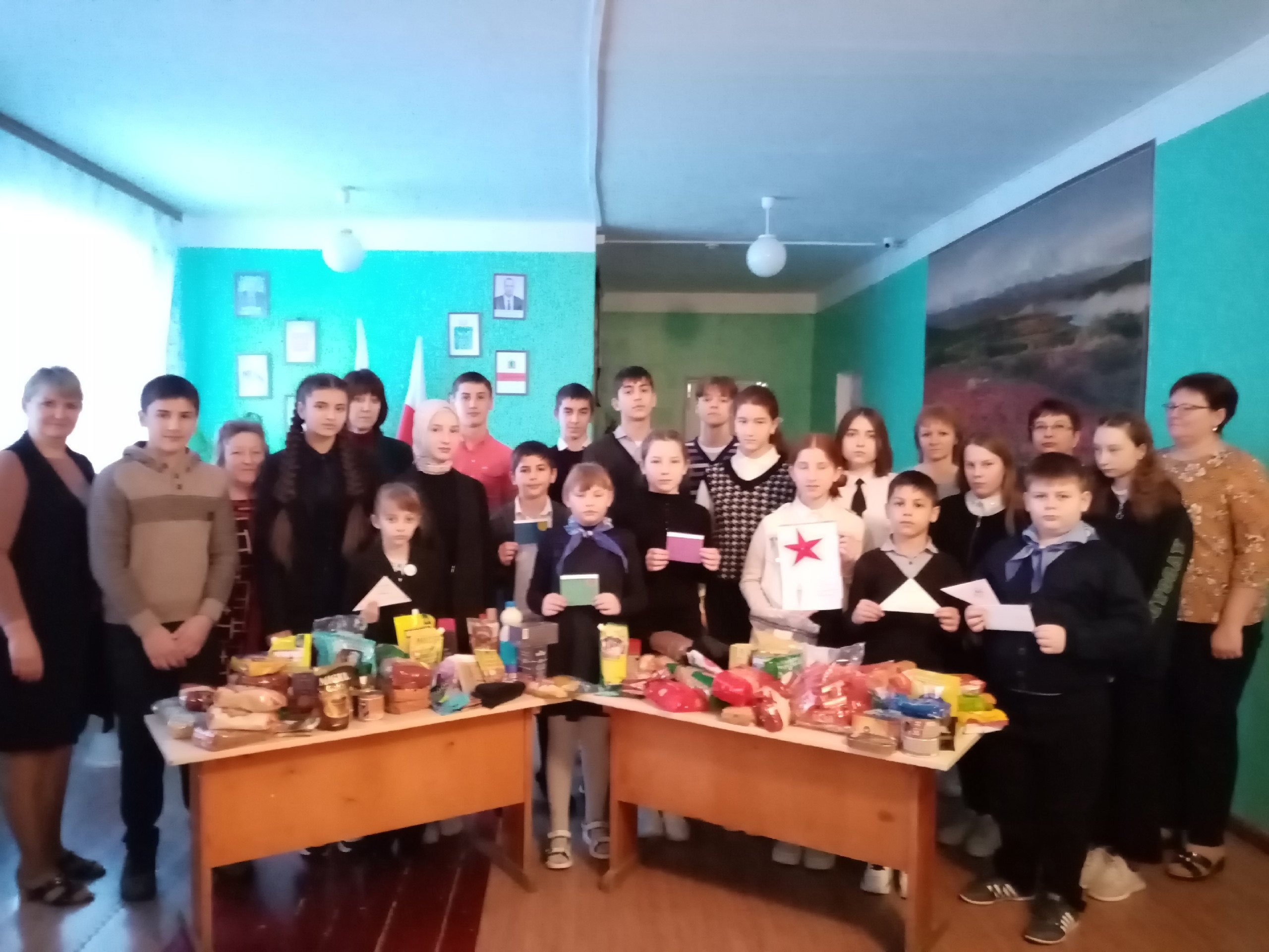 В учреждениях образования района собирают посылки для участников СВО