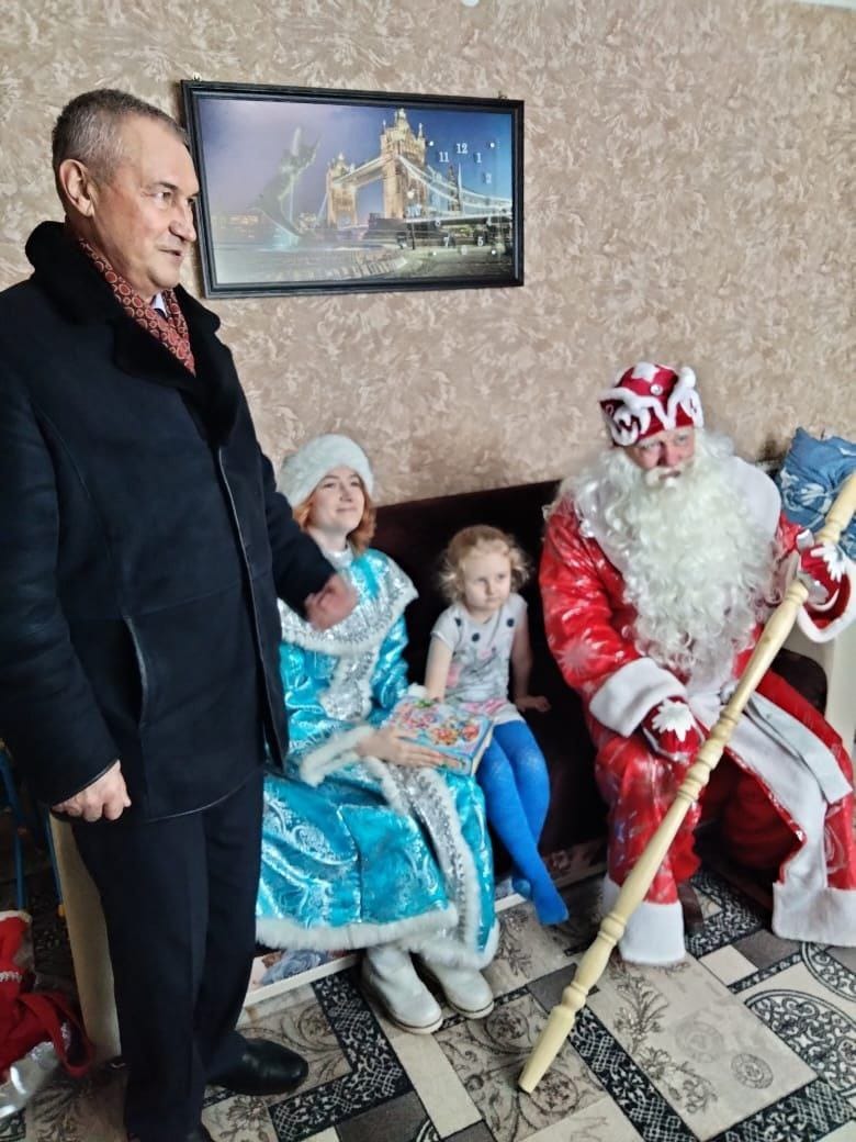 Екатериновский Комплексный центр соцобслуживания населения организовал серию новогодних мероприятий
