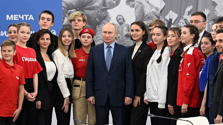 Владимир Путин провел заседание Наблюдательного совета Движения Первых