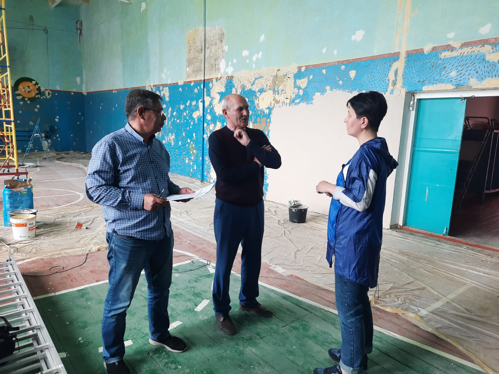 В спортзале Альшанской школы начался капитальный ремонт
