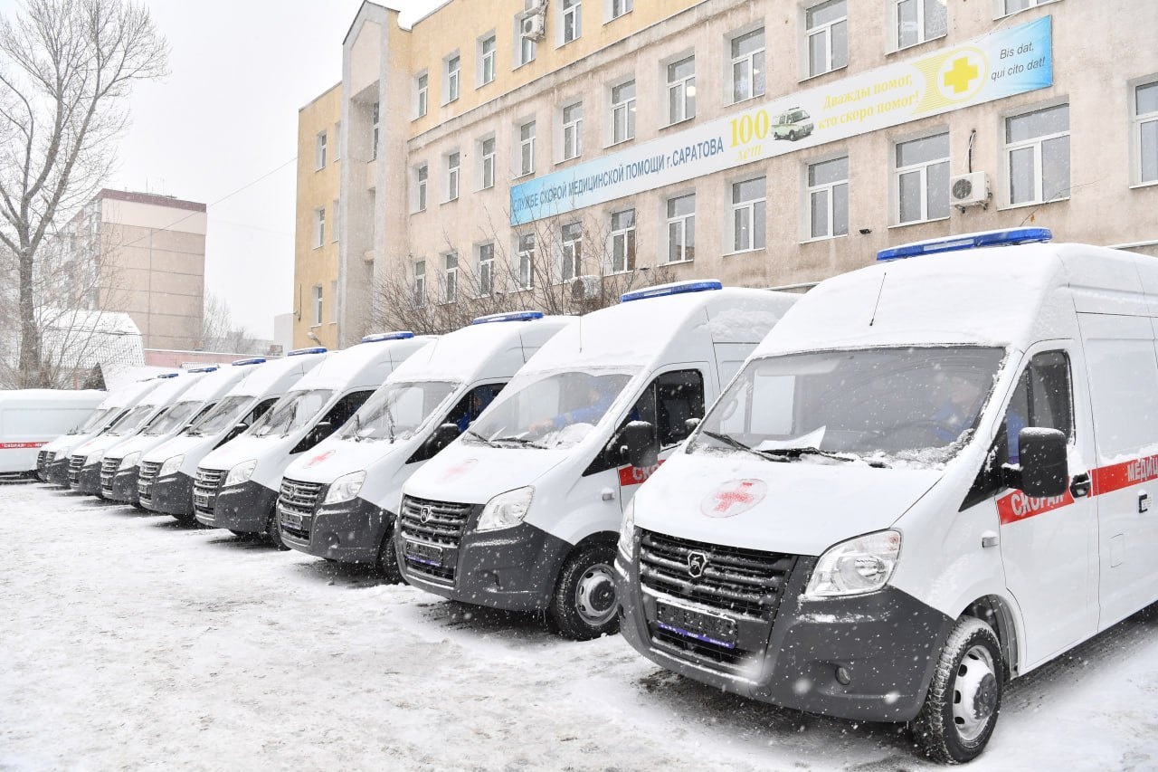 В Саратовской области автопарк скорой помощи обновился на 18 машин, оснащенных современным оборудованием.