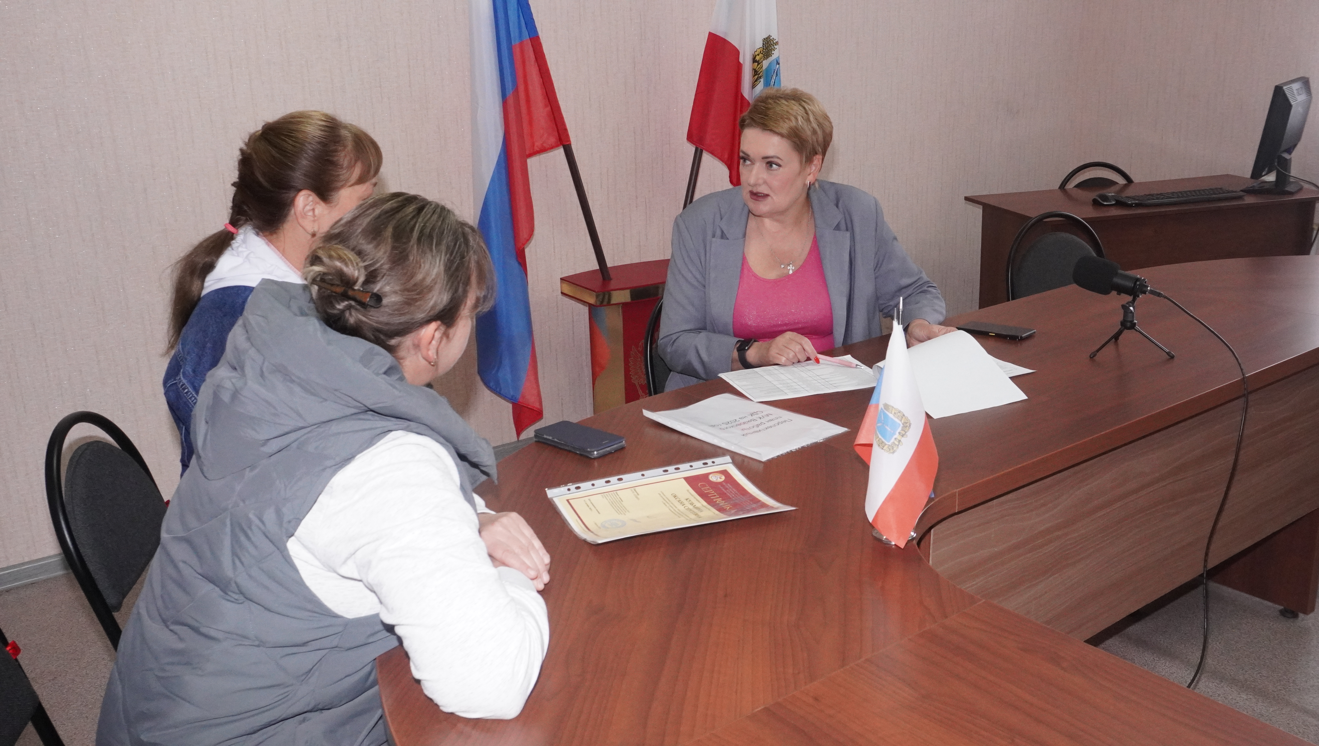 Светлана Байрак провела личный приём граждан
