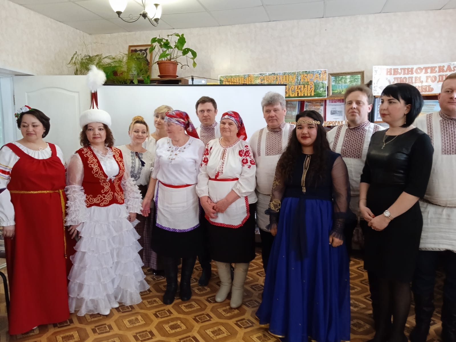 Встреча  творческих коллективов района с участниками клуба "Общение"