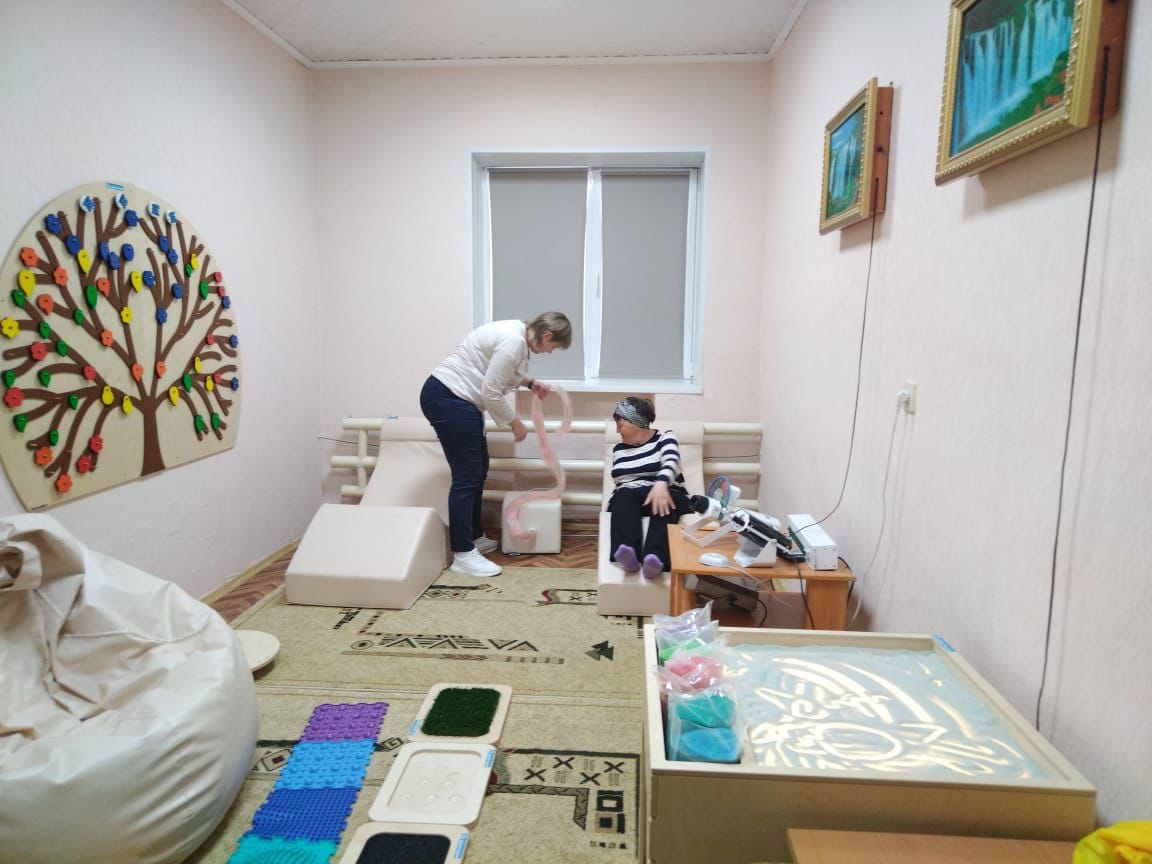 В Комплексном центре социального обслуживания населения Екатериновского района работает комната психологической разгрузки