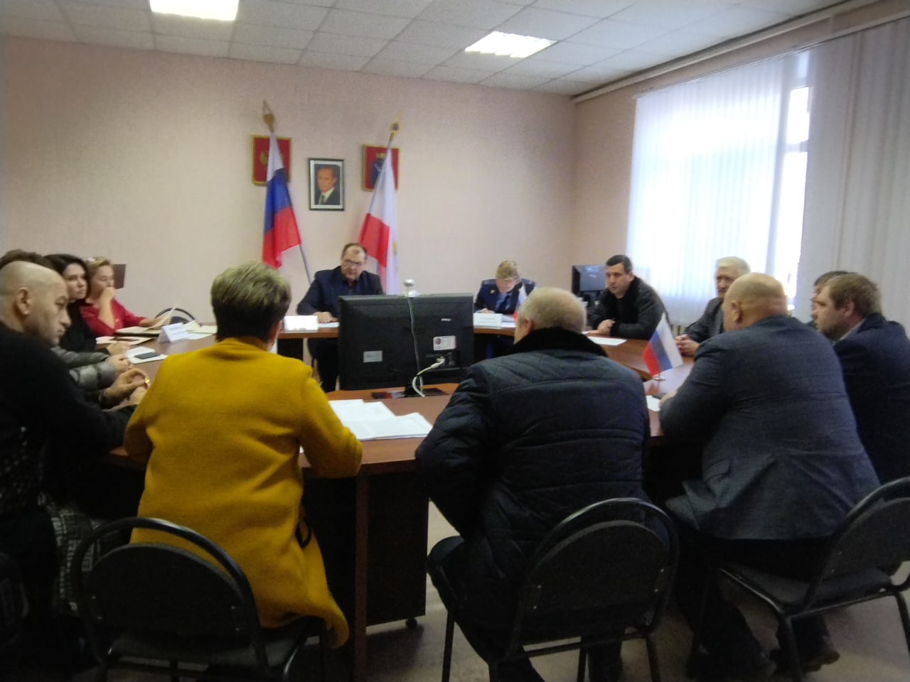 Предпринимателям напомнили об ответственности за выплату зарплаты ниже МРОТ