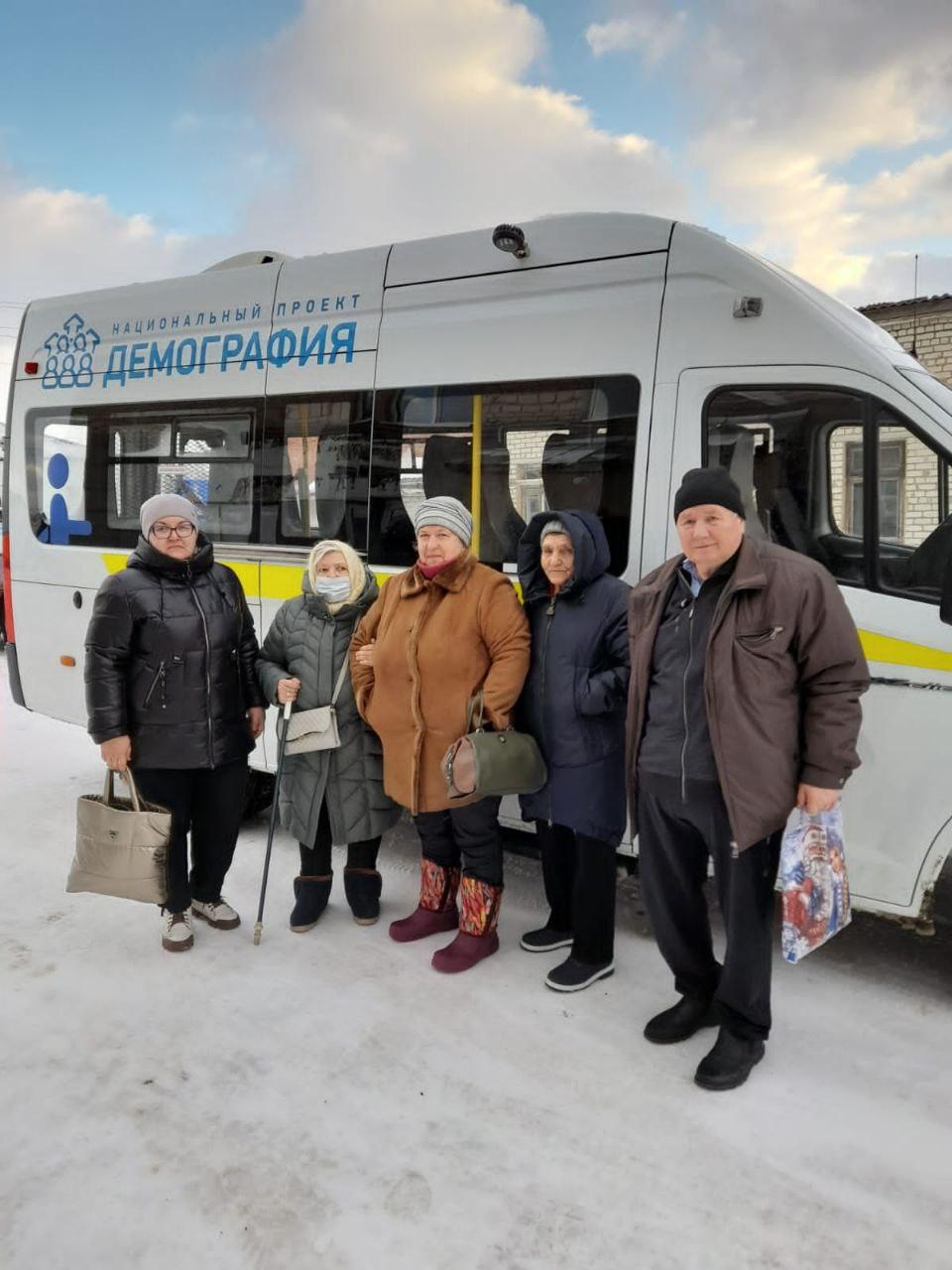 Для жителей района старшего возраста организована коллективная транспортировка на плановую диспансеризацию