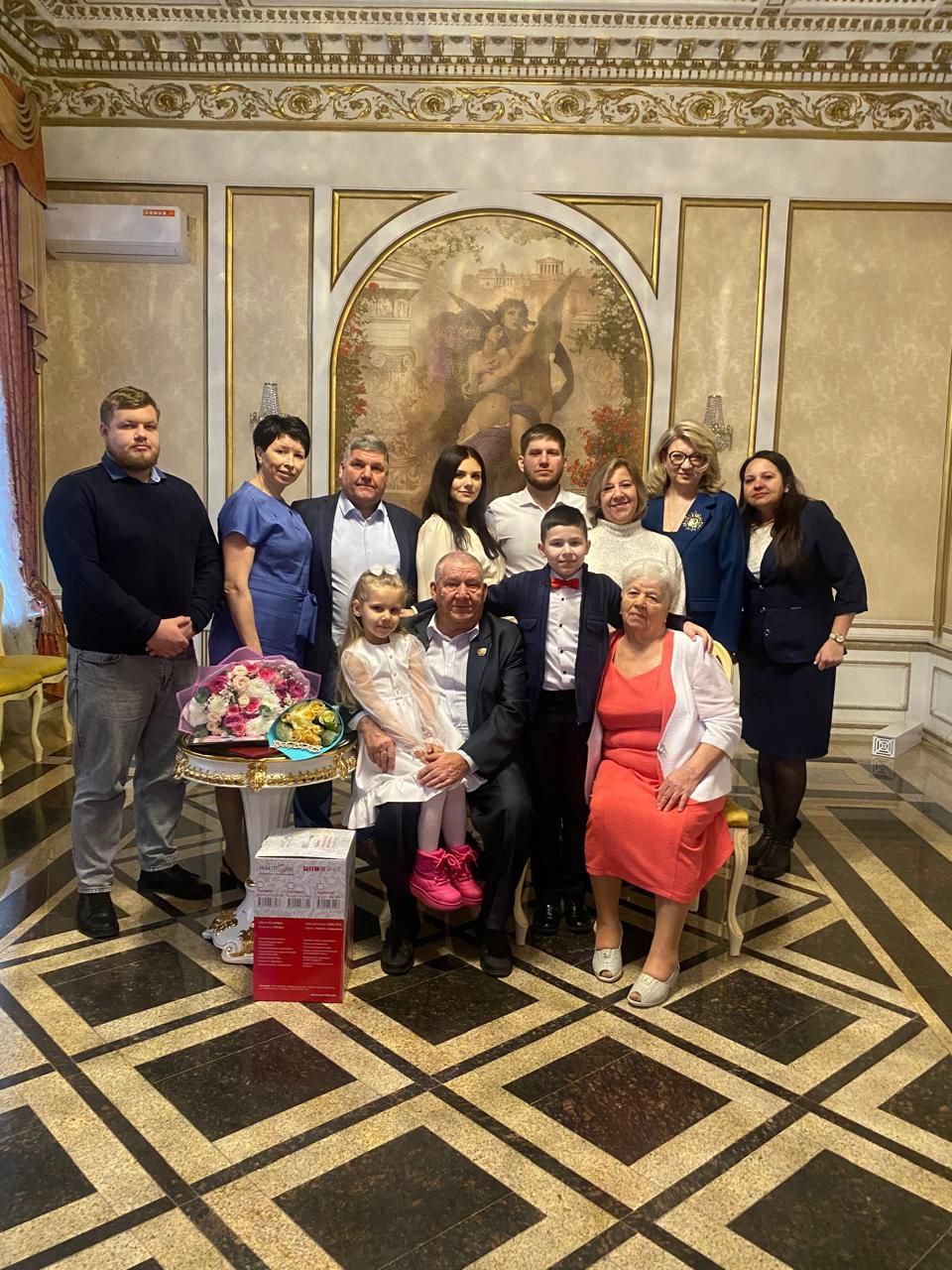 Супруги Ефремовы из Екатериновки принимали поздравления с юбилеем бракосочетания