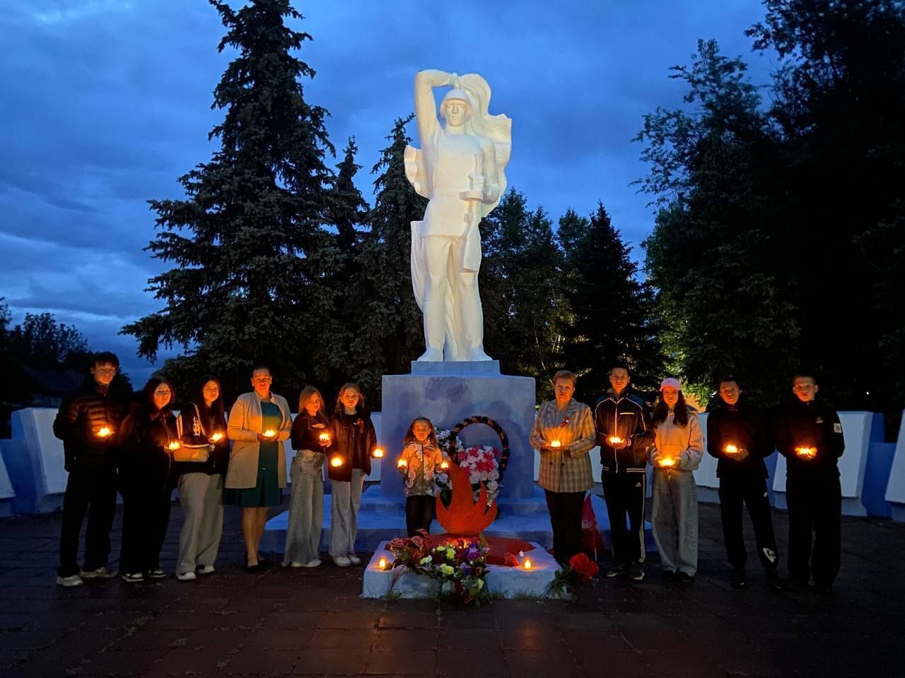 Екатериновский район: Дню памяти и скорби посвящается