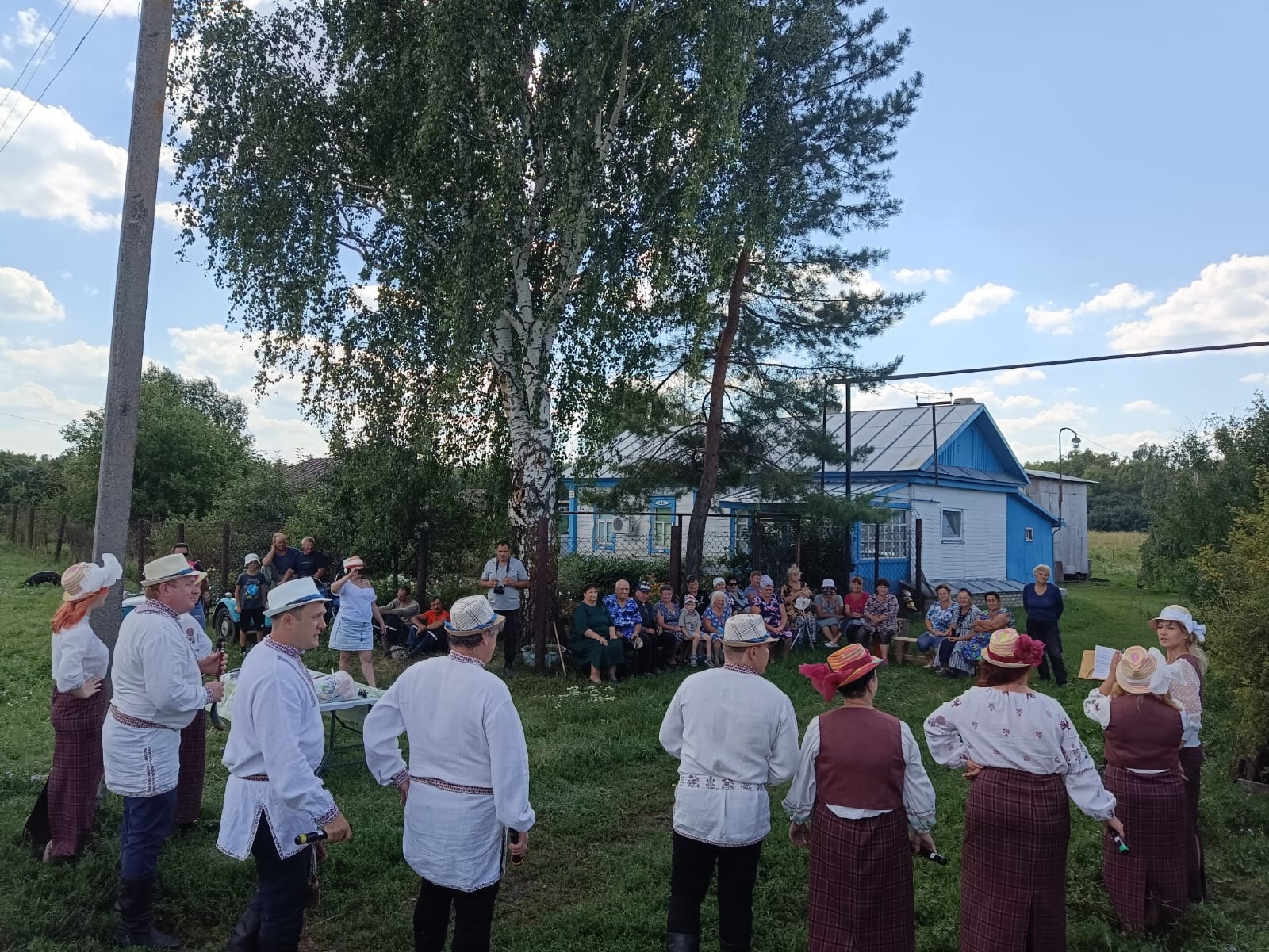 Агитбригада  центрального Дома культуры продолжает выезды в сёла района