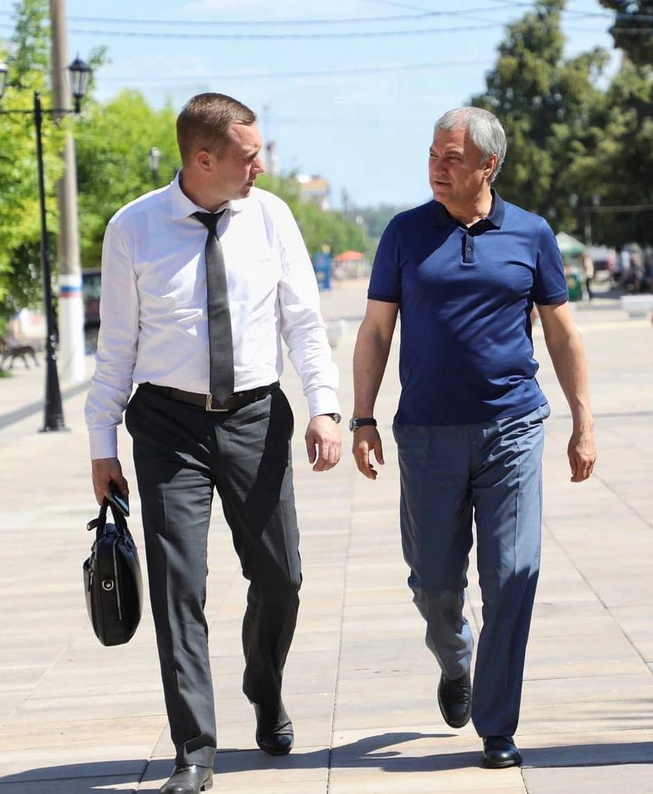 Вячеслав Володин поздравил врио губернатора Саратовской области с оказанным доверием