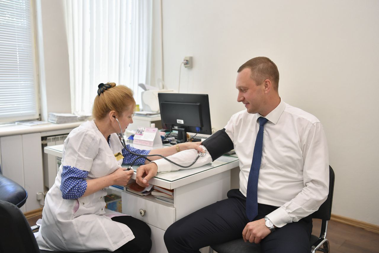 Роман Бусаргин ревакцинировался от коронавируса