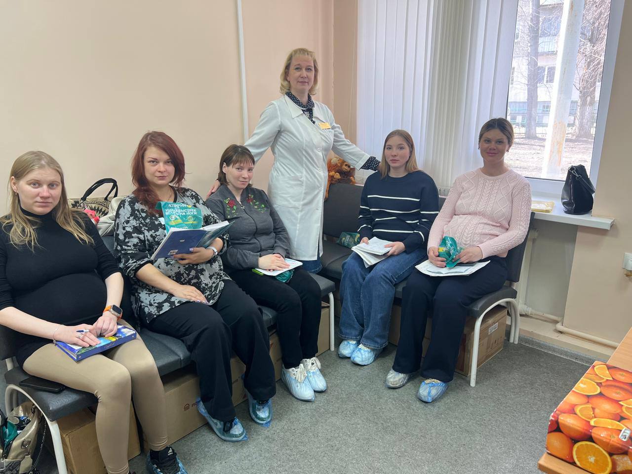 В перинатальных центрах и женских консультациях области состоялись  праздничные мероприятия для будущих мам