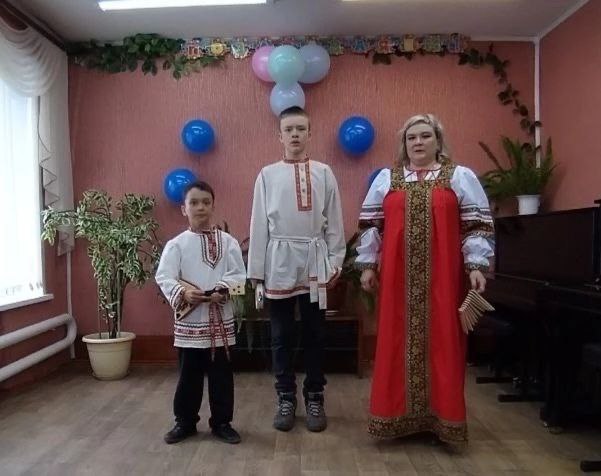 В областном форуме «Родные – Любимые» примет участие екатериновская семья Яковлевых-Багирян