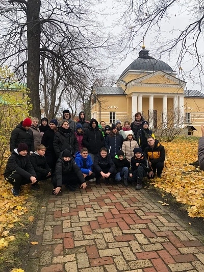 Кипецкие школьники посетили Тарханы