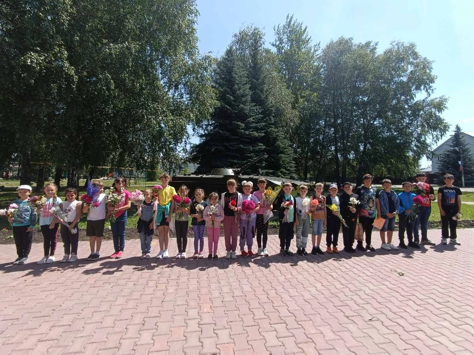 Учащиеся Екатериновской школы №1 присоединились к Всероссийской акции «Свеча памяти»